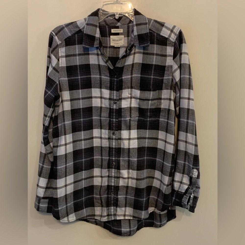 AMERICAN EAGLE  Outfitters Ahh-Mazingly Soft Boyfriend Fit Plaid Shirt